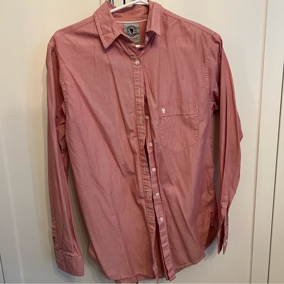 Aritzia // Talula Boyfriend Fit Red + White Oxford, Size Small - Picture 3 of 8